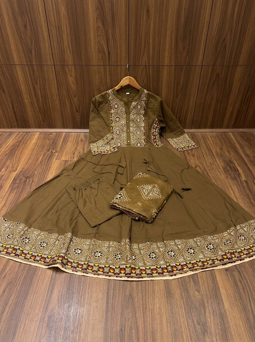 Earthy Elegance Cotton Kurti Set