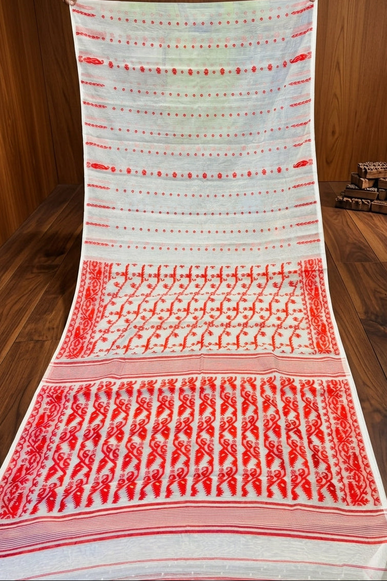 Sahojei Sundor- Jamdani Saree