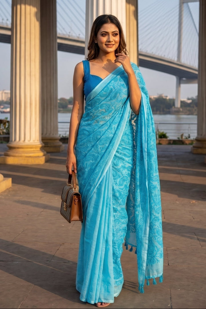 Petals & Paisley Mul Cotton Saree