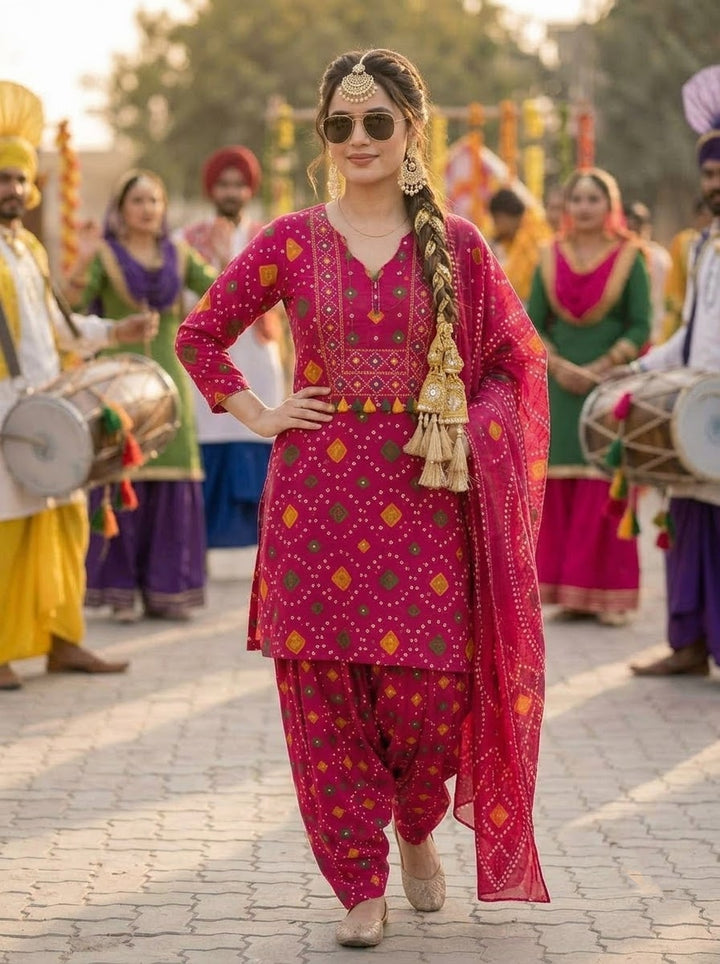 Ishq Di Heer – Bandhani Cotton Kurti Set