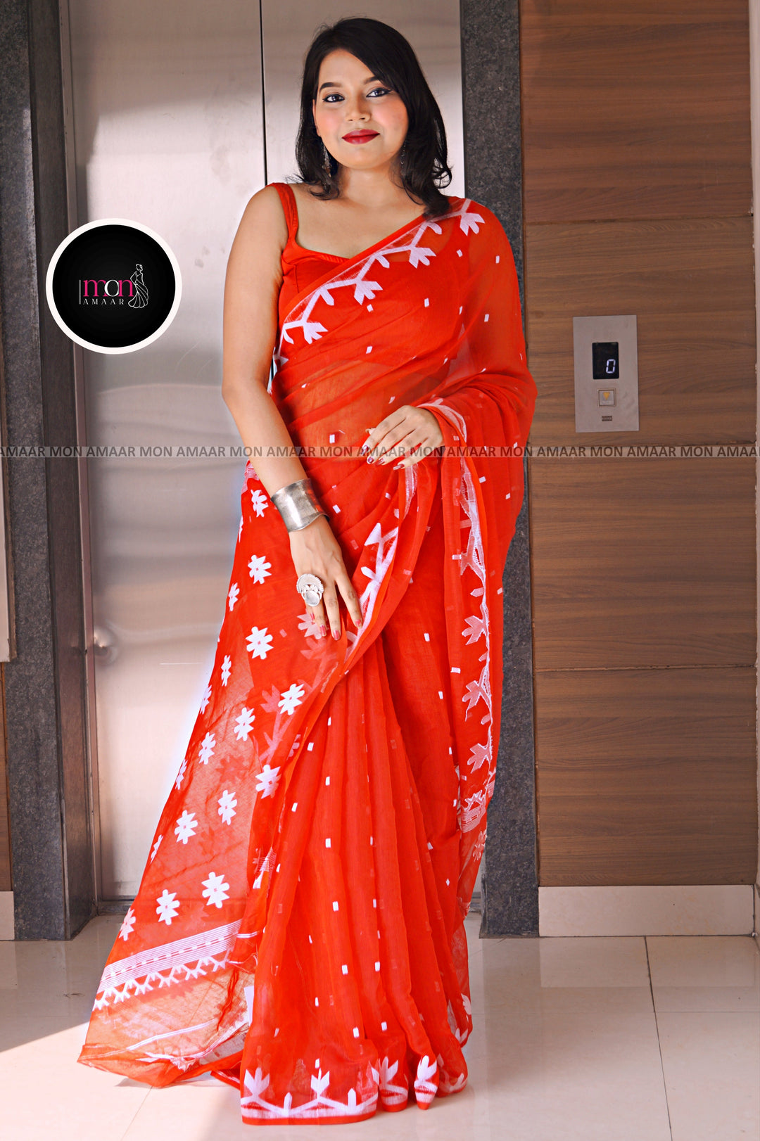 Laal Pari-  Dhakai Jamdani Saree