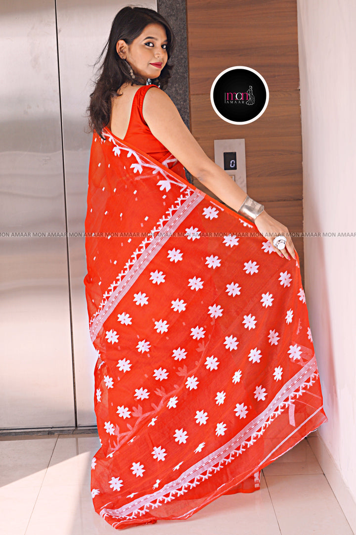 Laal Pari-  Dhakai Jamdani Saree