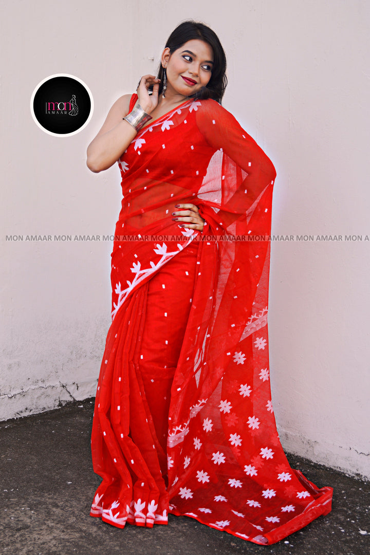 Laal Pari-  Dhakai Jamdani Saree