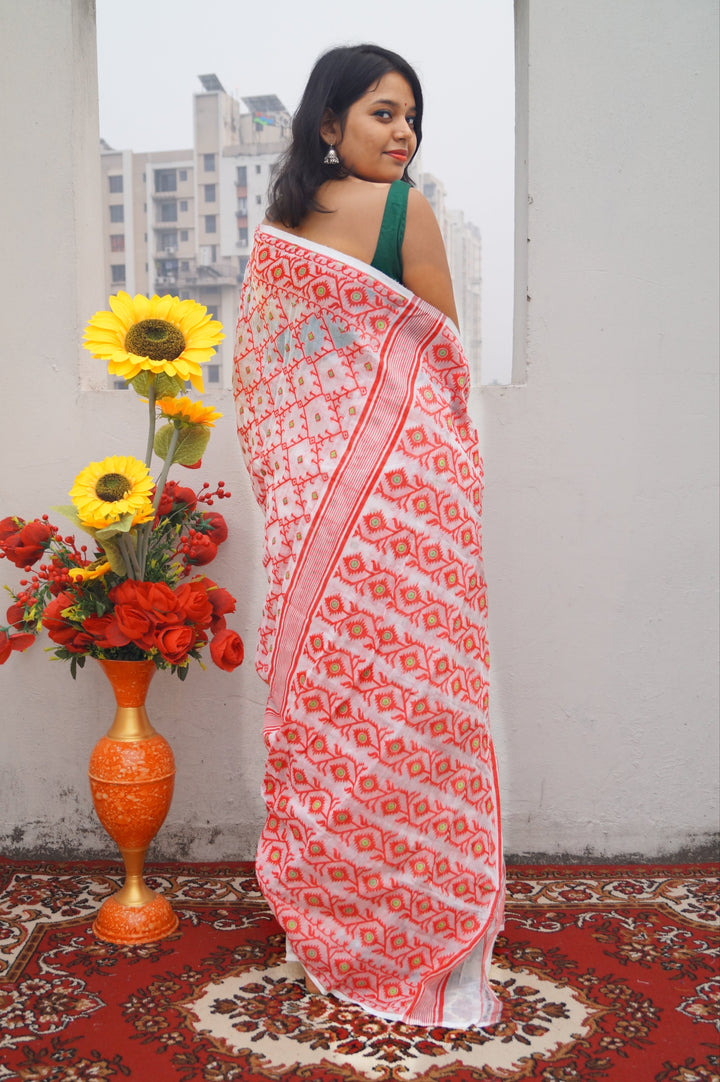 An Art Form In Six Yards- Dhakai Jamdani Saree