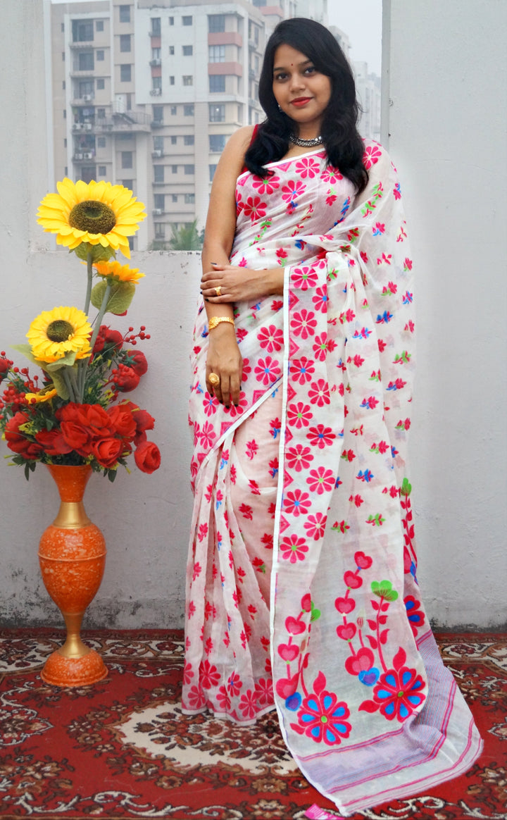 Wrapped In Tradition - Dhakai Jamdani Saree