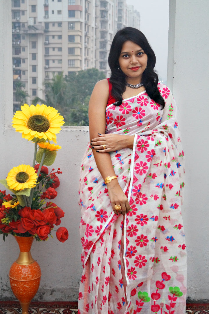 Wrapped In Tradition - Dhakai Jamdani Saree