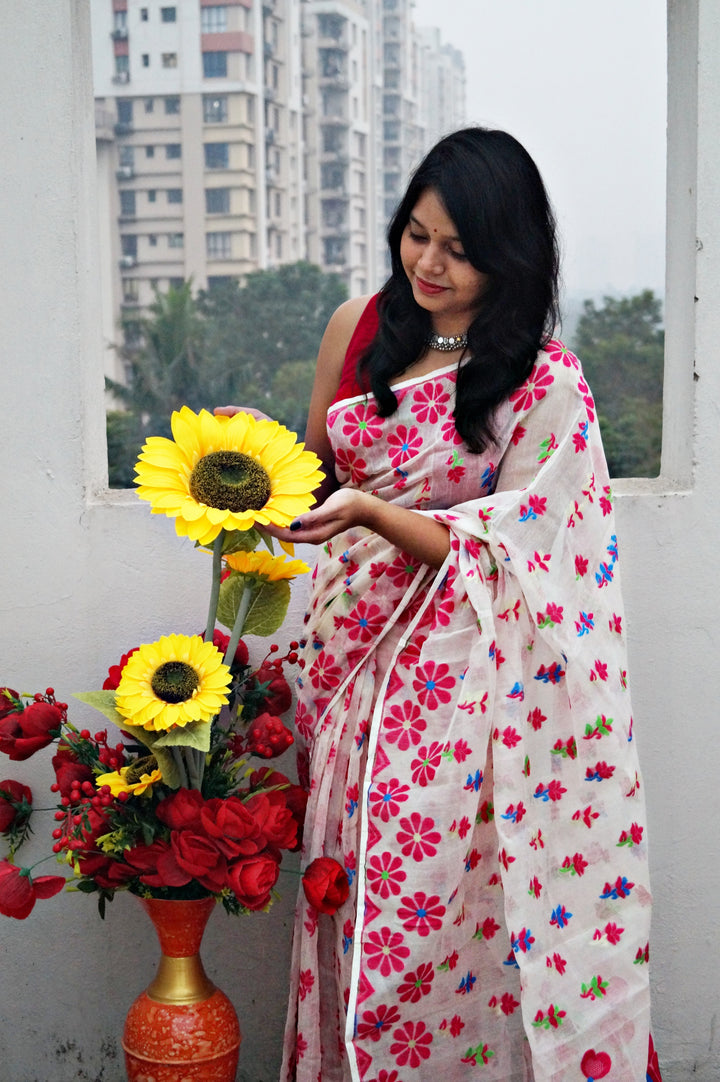 Wrapped In Tradition - Dhakai Jamdani Saree