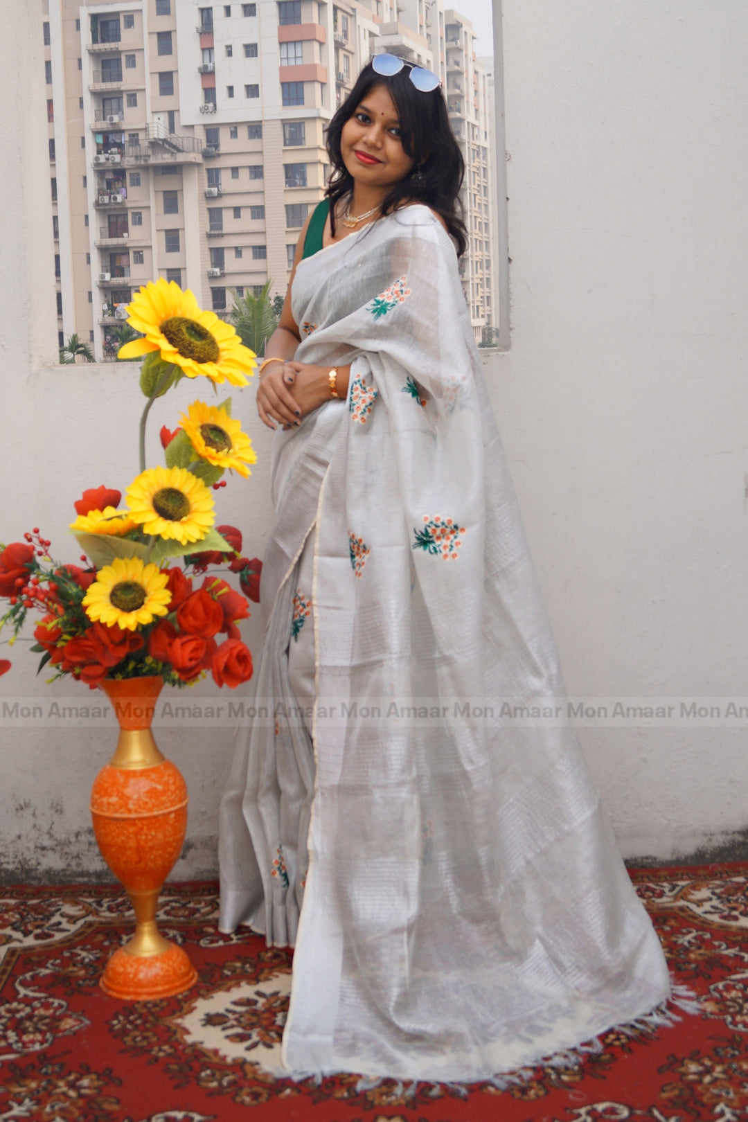 I-Me And My Saree(Pure Handwoven Tissue Linen Saree)