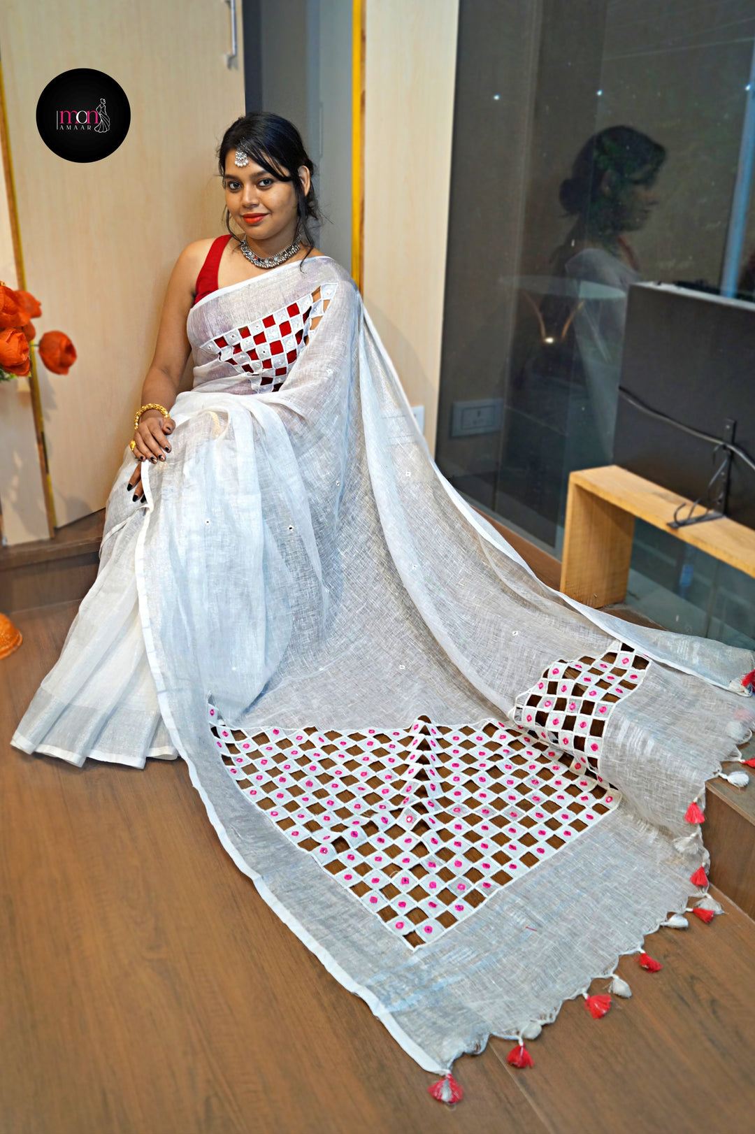 Outlook  -Linen Saree with Cut Work