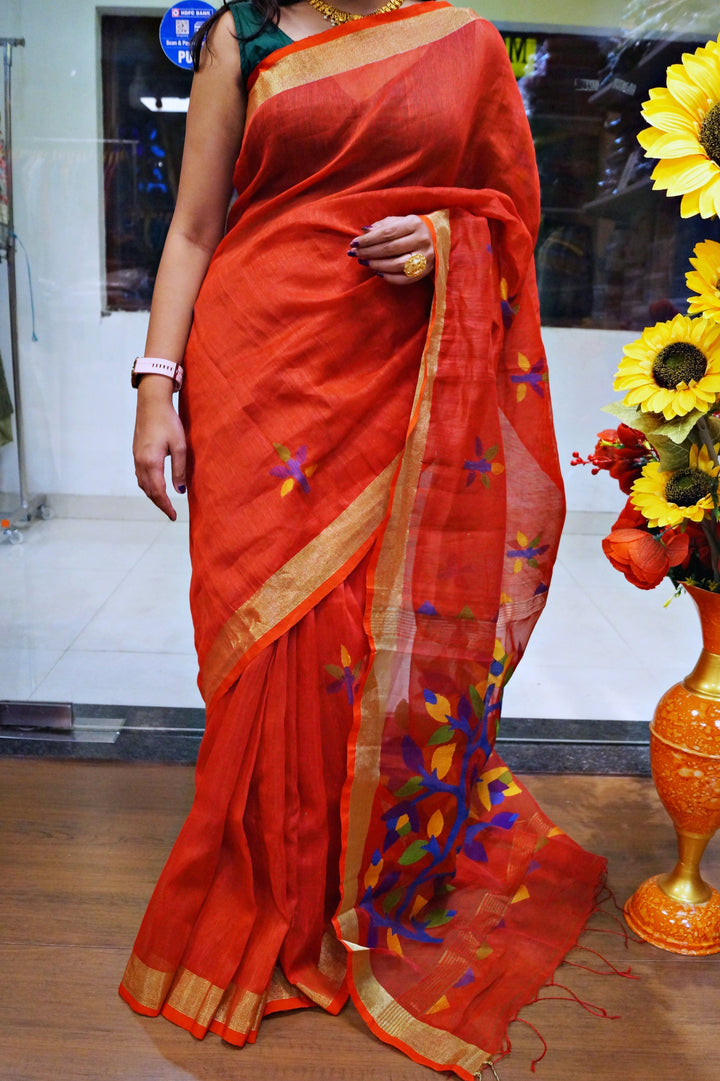 Bengal’s Weaving Tradition (Silk Linen Saree)