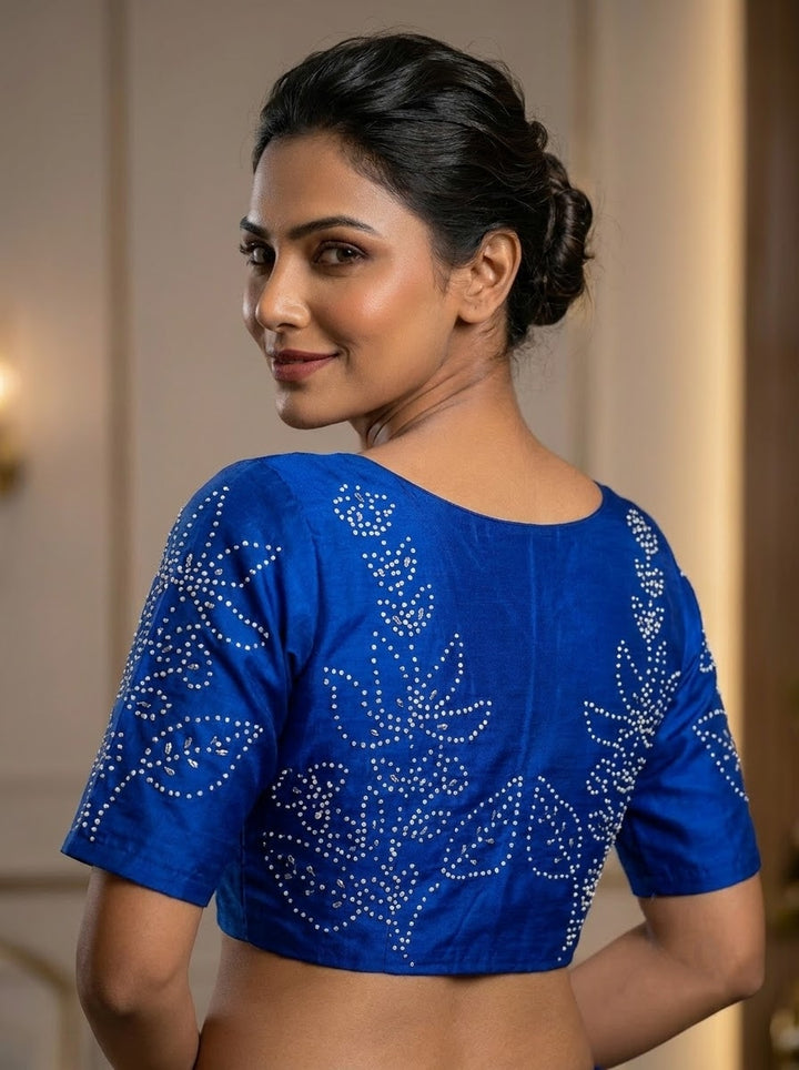 Infinite Stars Double Knot Stitch Blouse