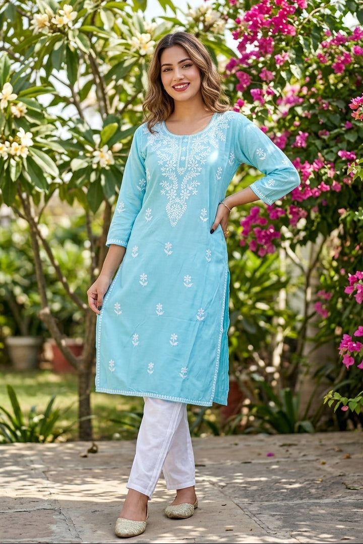Contrasting Color With Kurti Set