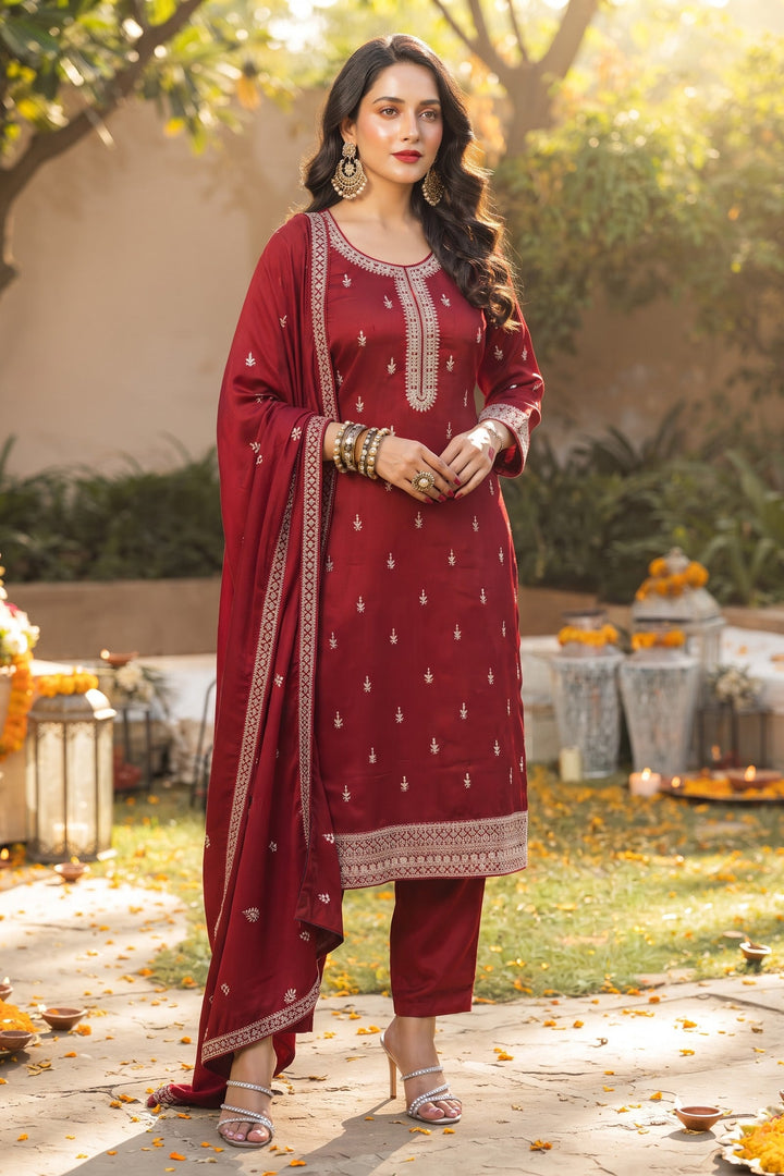 The Modern World Cotton Kurti Set