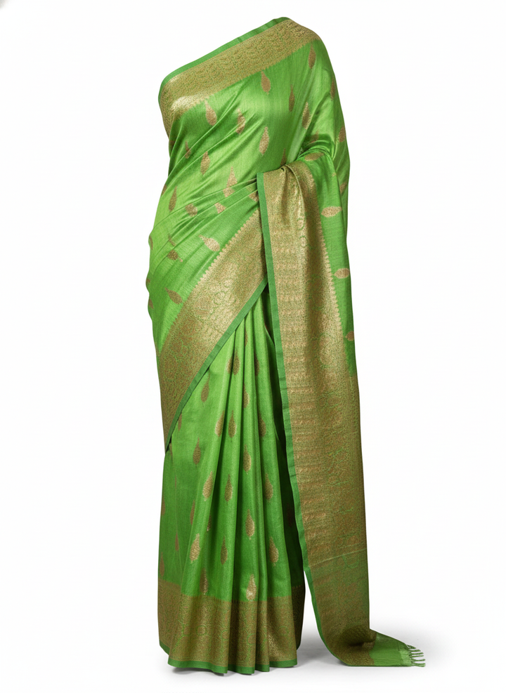 Exquisite Munga Tussar Banarasi Saree