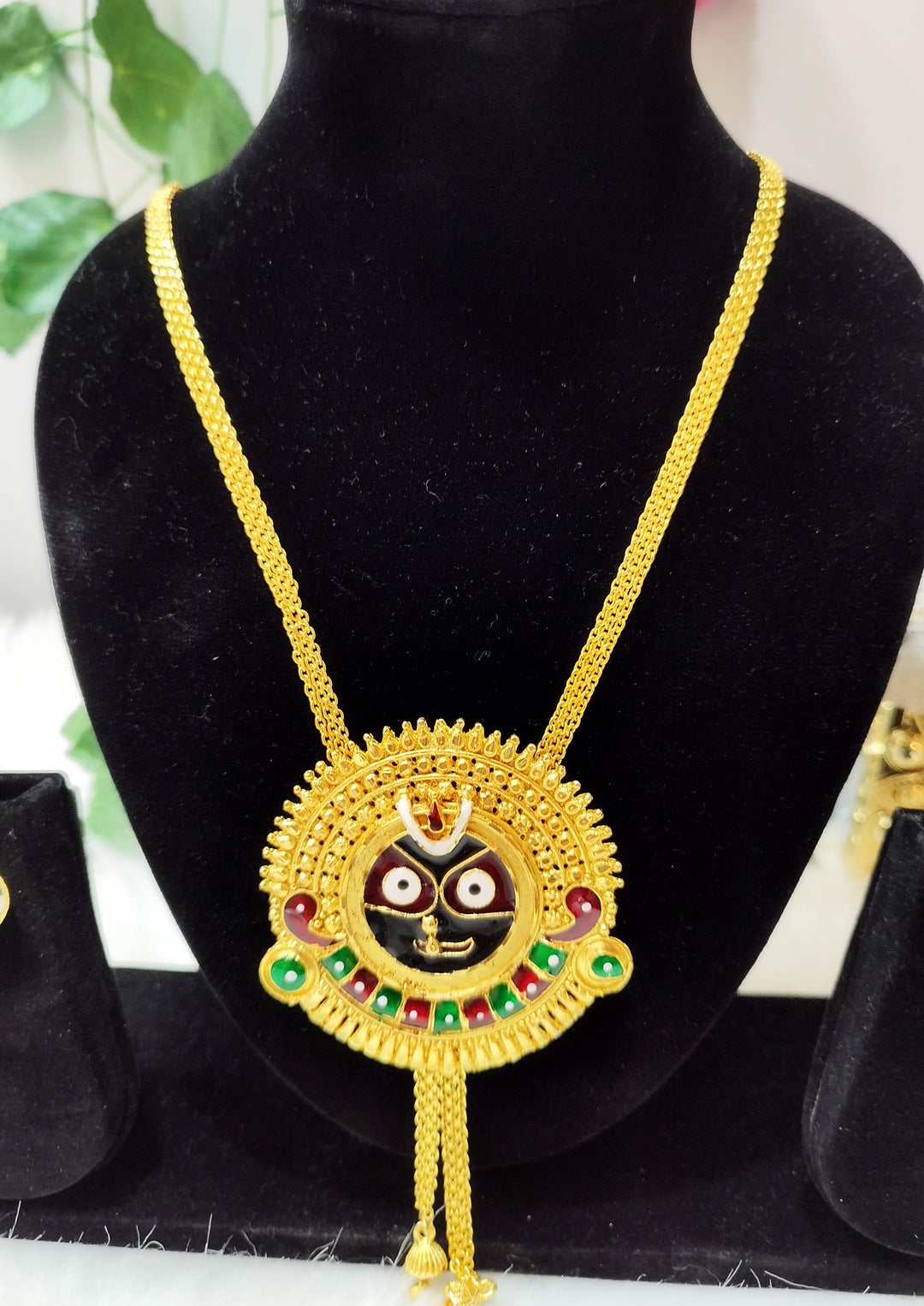 Rath Special Gold Plated Prabhu Jagannath Tie Chain Set