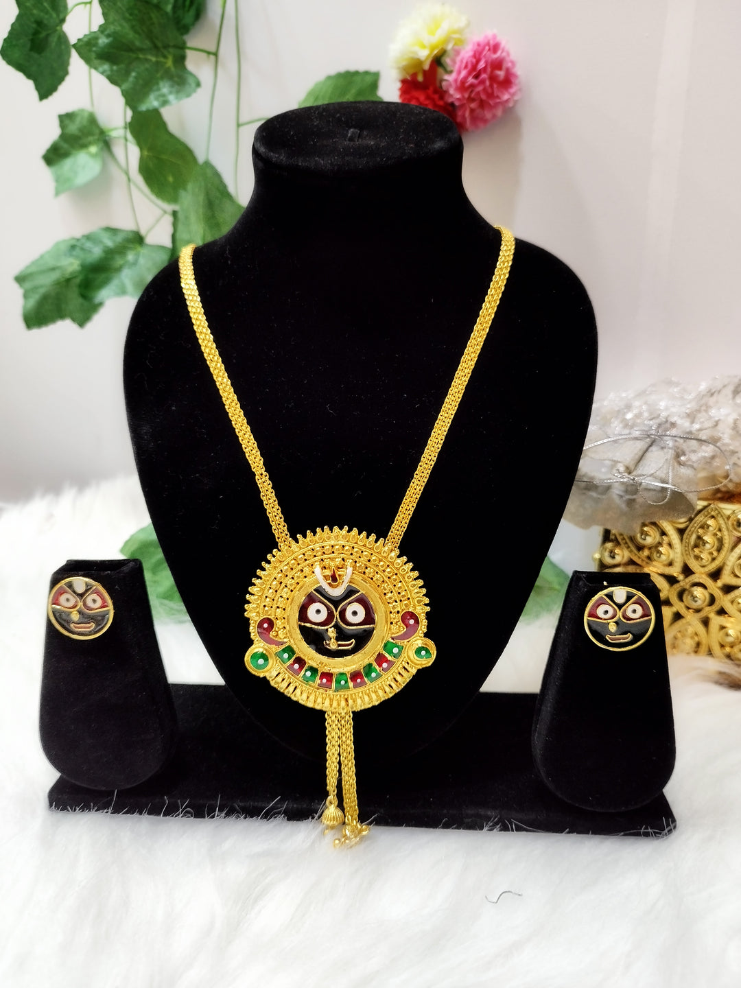 Rath Special Gold Plated Prabhu Jagannath Tie Chain Set