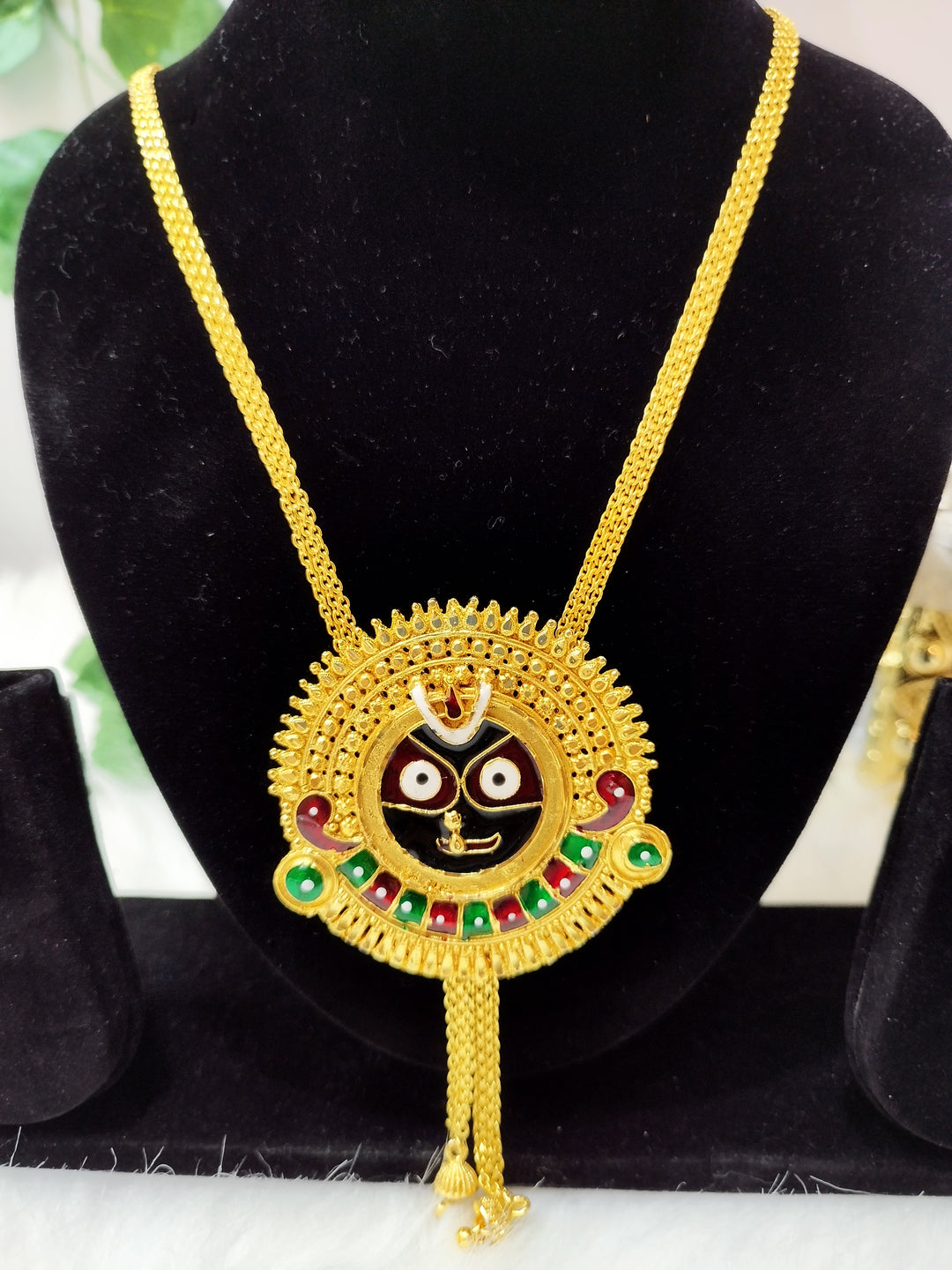 Rath Special Gold Plated Prabhu Jagannath Tie Chain Set