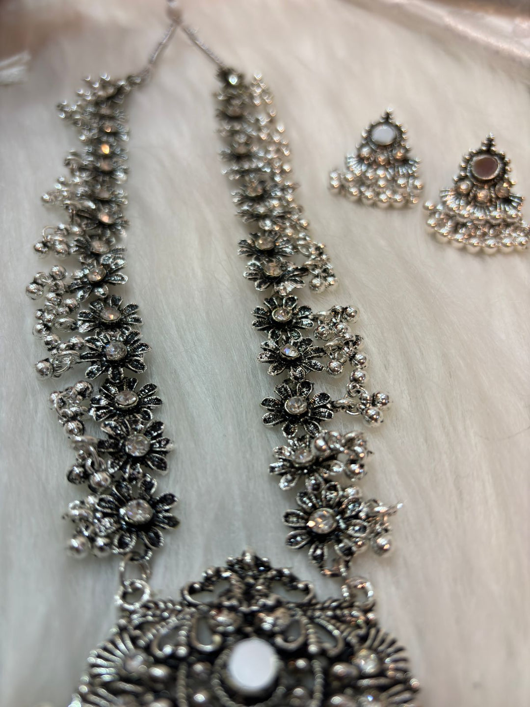 Necklace Set