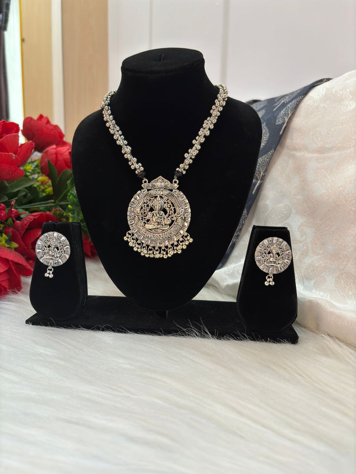 Ganesha Idle  Necklace Set