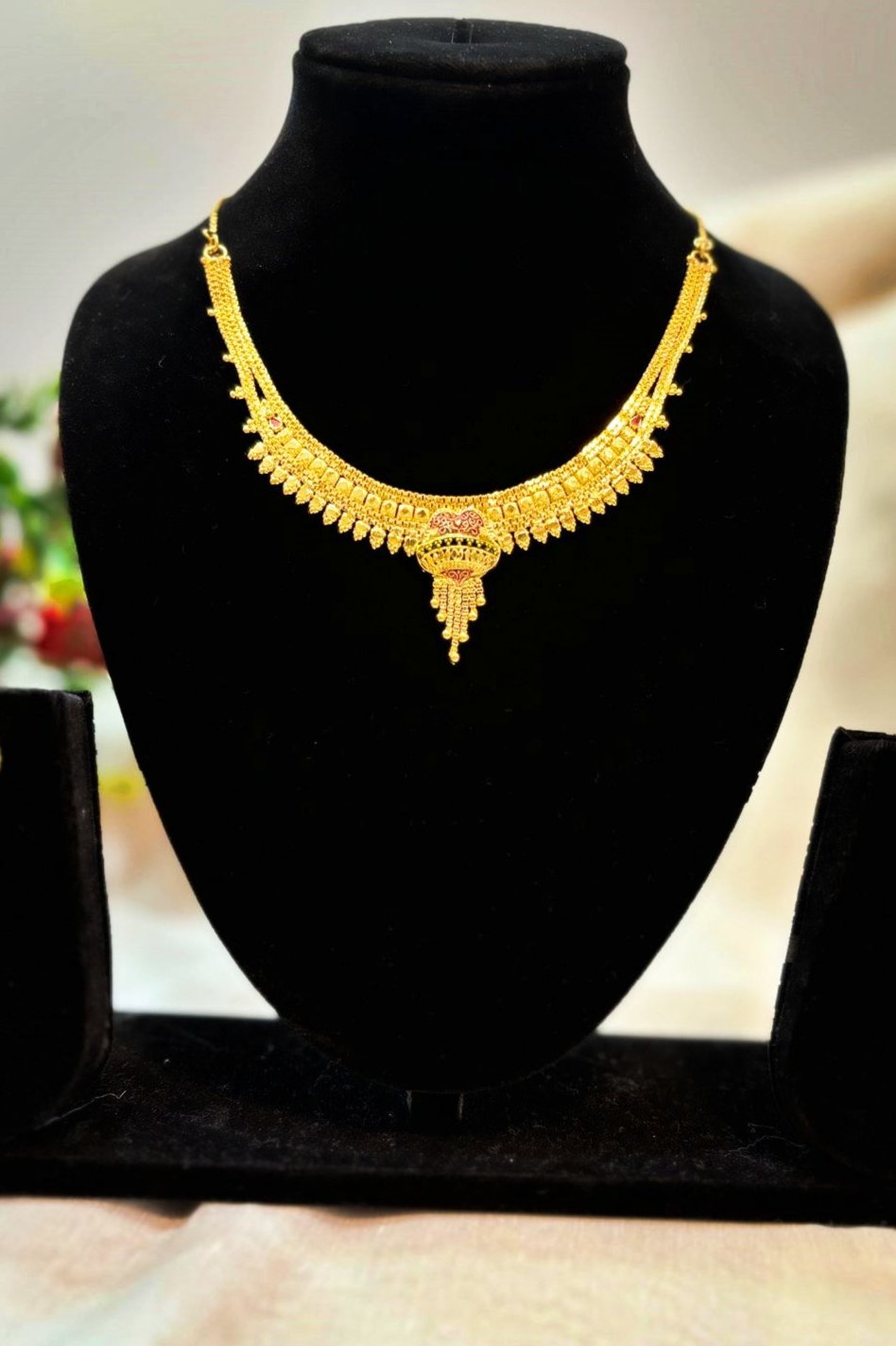 Saji Gold Plated Haar [Small Necklace