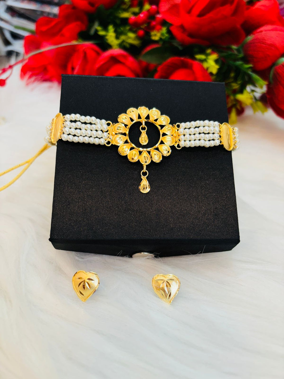 Gift (Gold Plated Chocker Set)