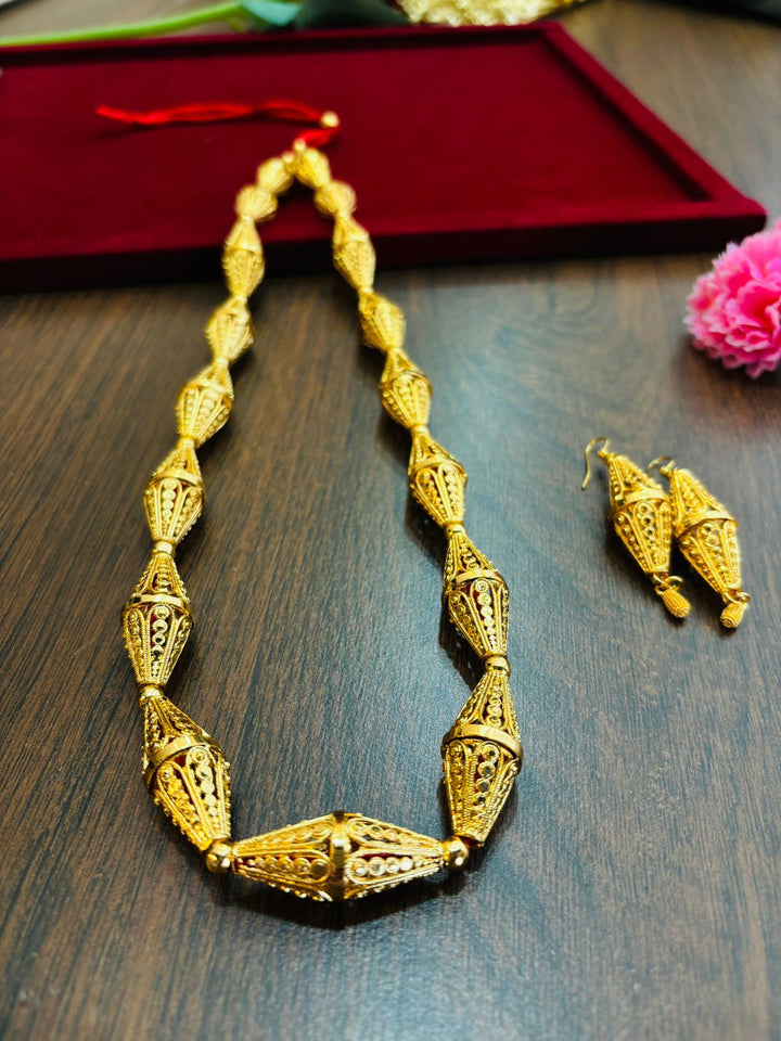 Traditional Dholak Design Gold Plated Set