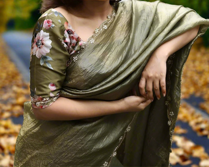 Crush Lover - Gold Crush Silk Saree