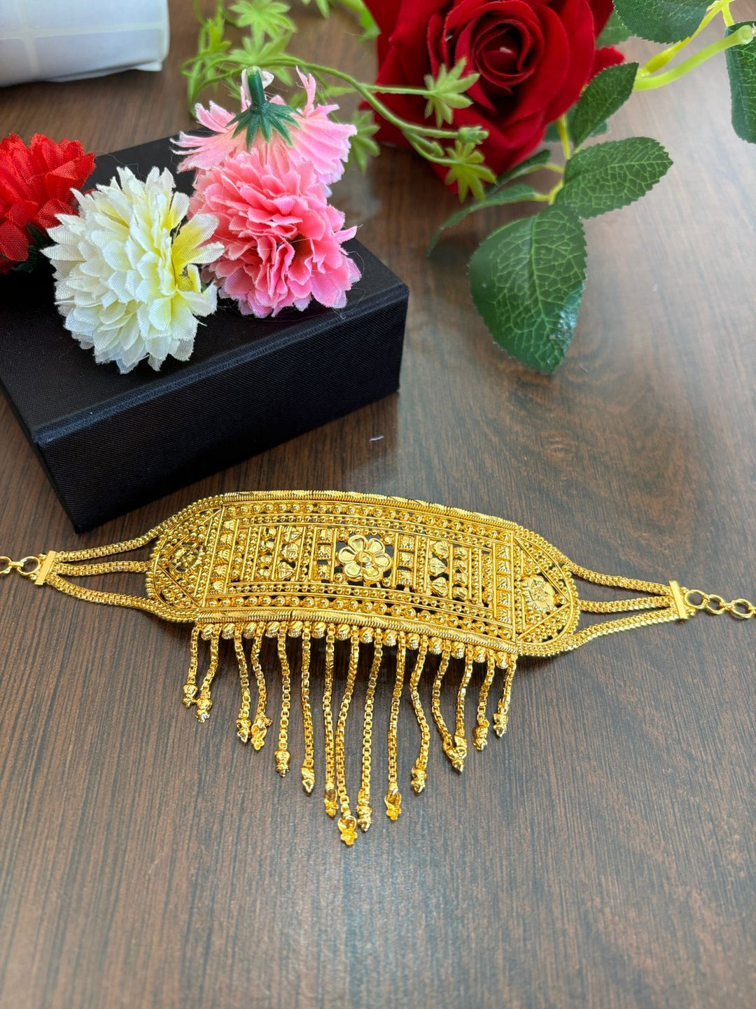 Aureate- Rajasthani style Gold Plated Chocker