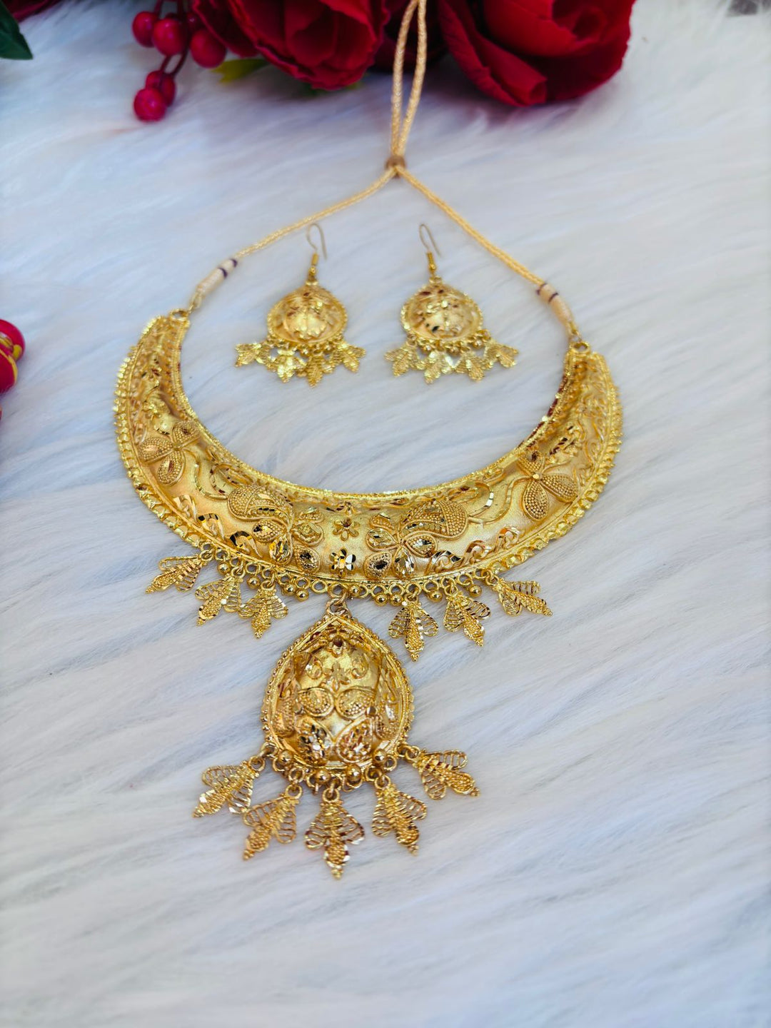 Unique Style- Gold Plated Necklace Set