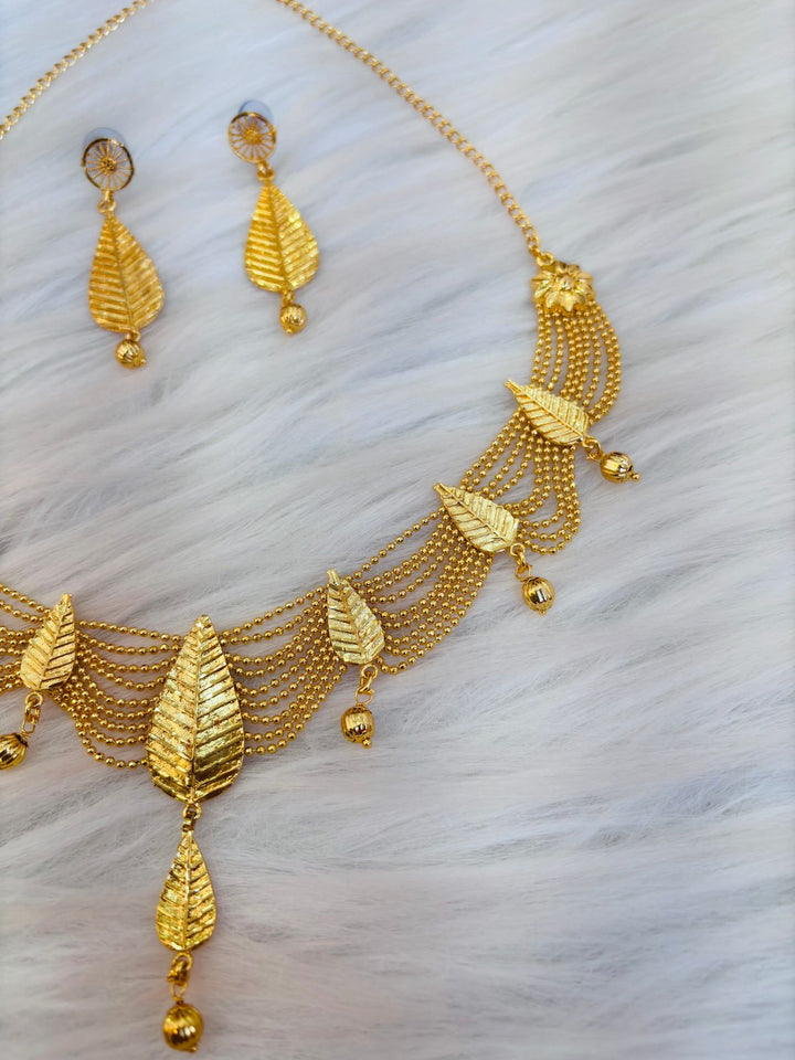 Leaf Design- Gold Plated Necklace Set