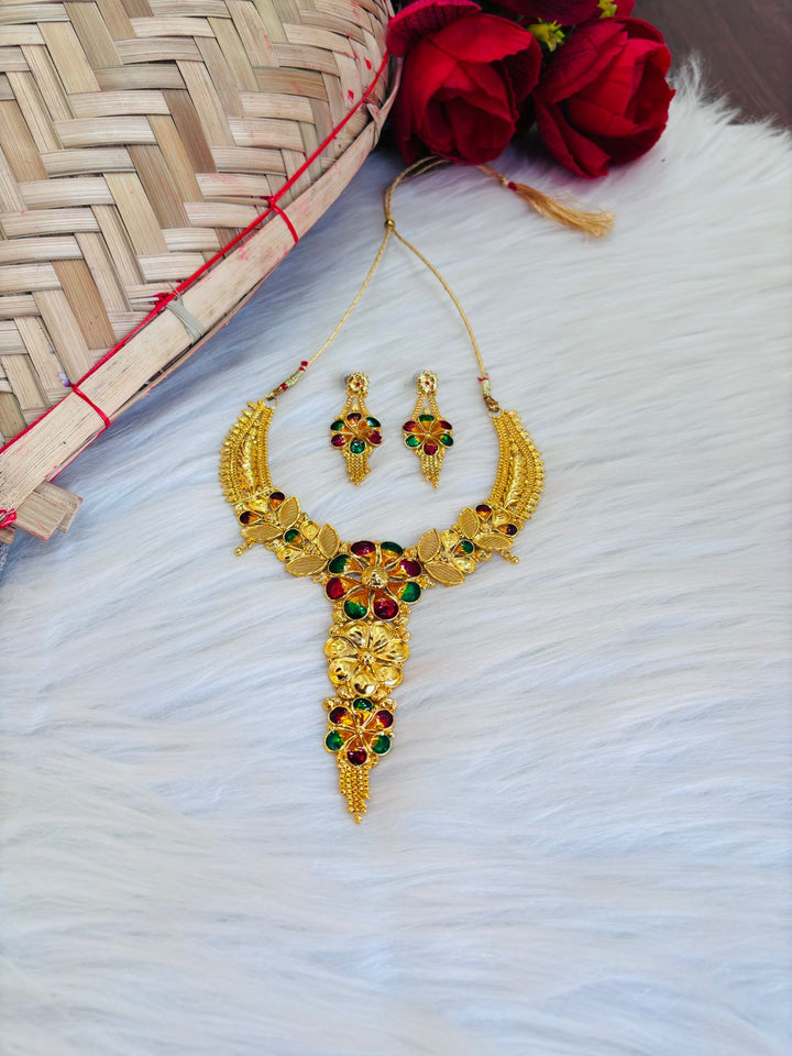 Shimmer And Shine - Gold Plated Necklace Set