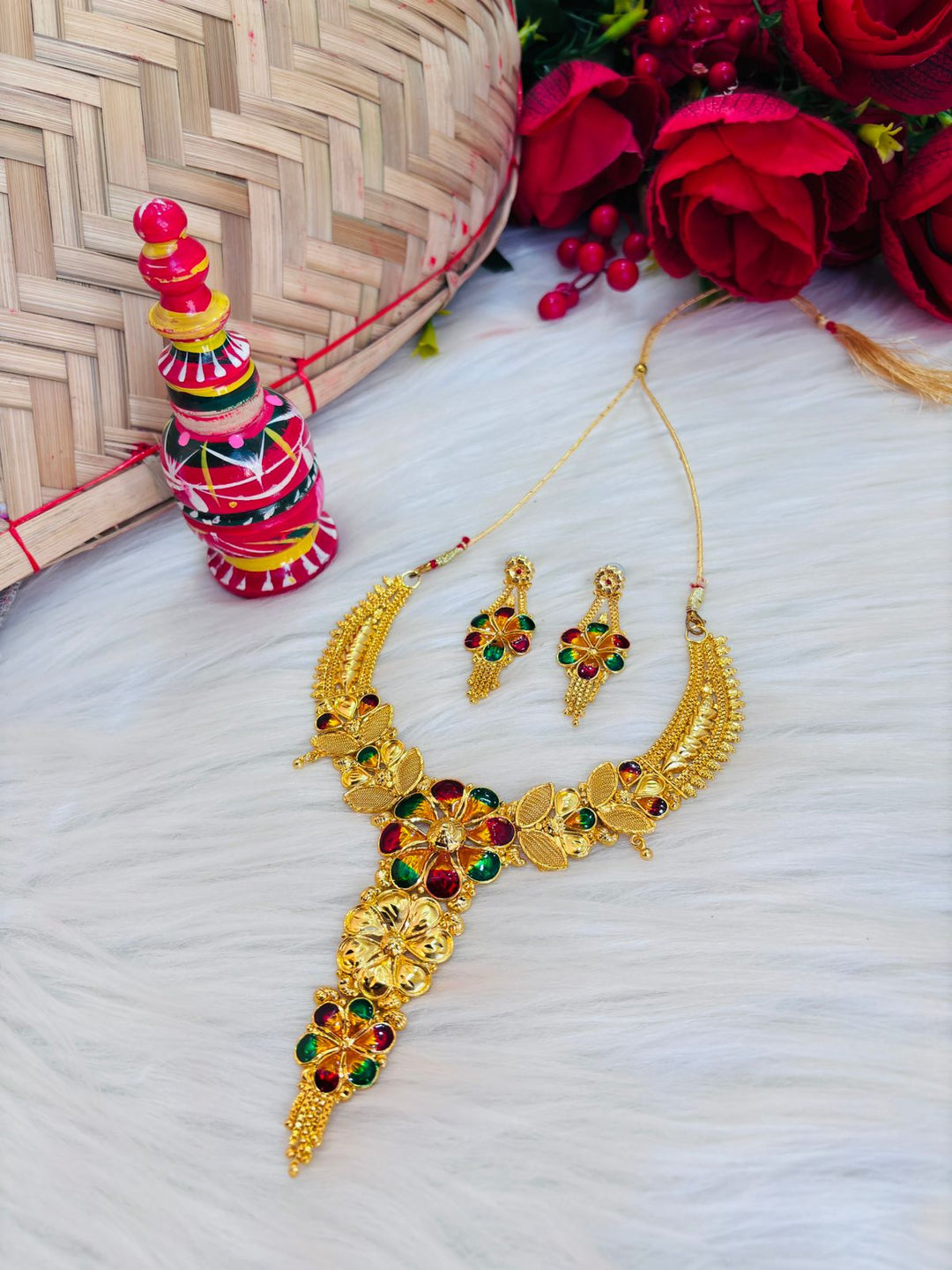 Shimmer And Shine - Gold Plated Necklace Set