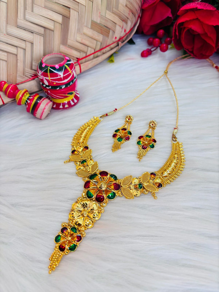 Shimmer And Shine - Gold Plated Necklace Set