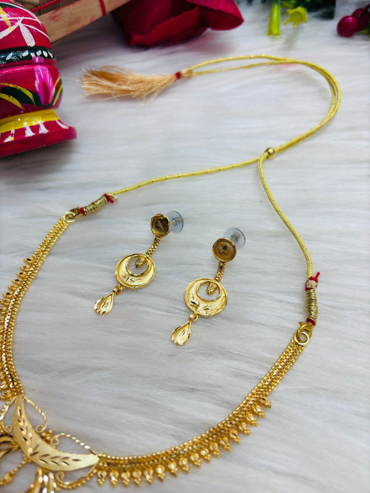 Magnificent  Gold Plated Necklace Set