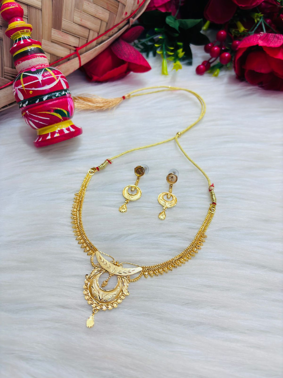 Magnificent  Gold Plated Necklace Set