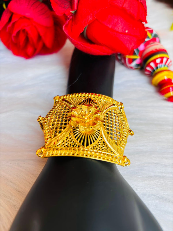 Beauty On Wrist- Gold Plated Mantasha