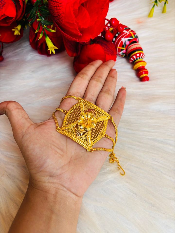 Beauty On Wrist- Gold Plated Mantasha