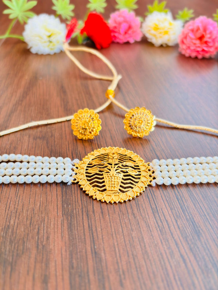 Plant Of Gold Plated Choker Set