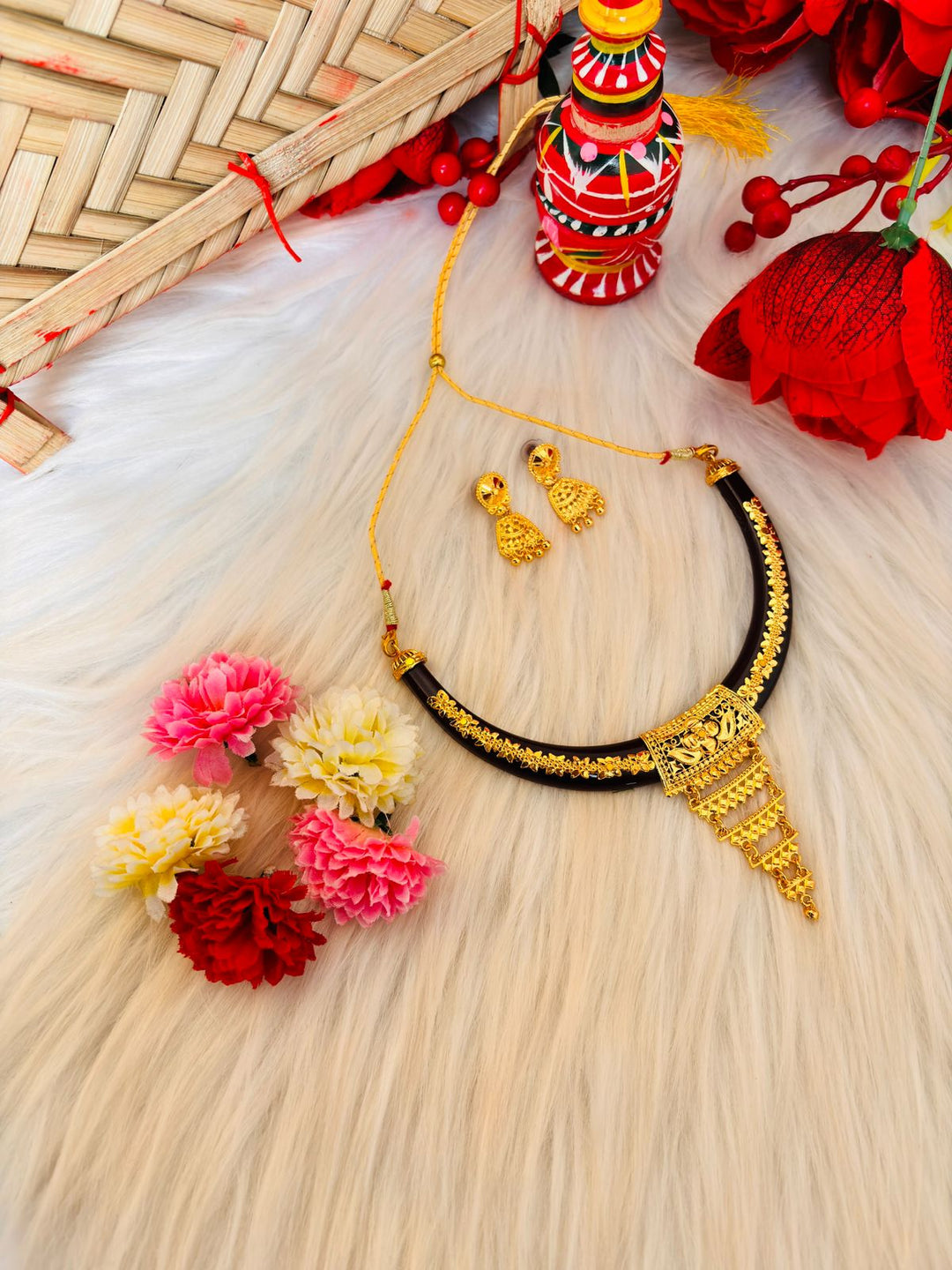 Beautiful Gold Plated Necklace Set