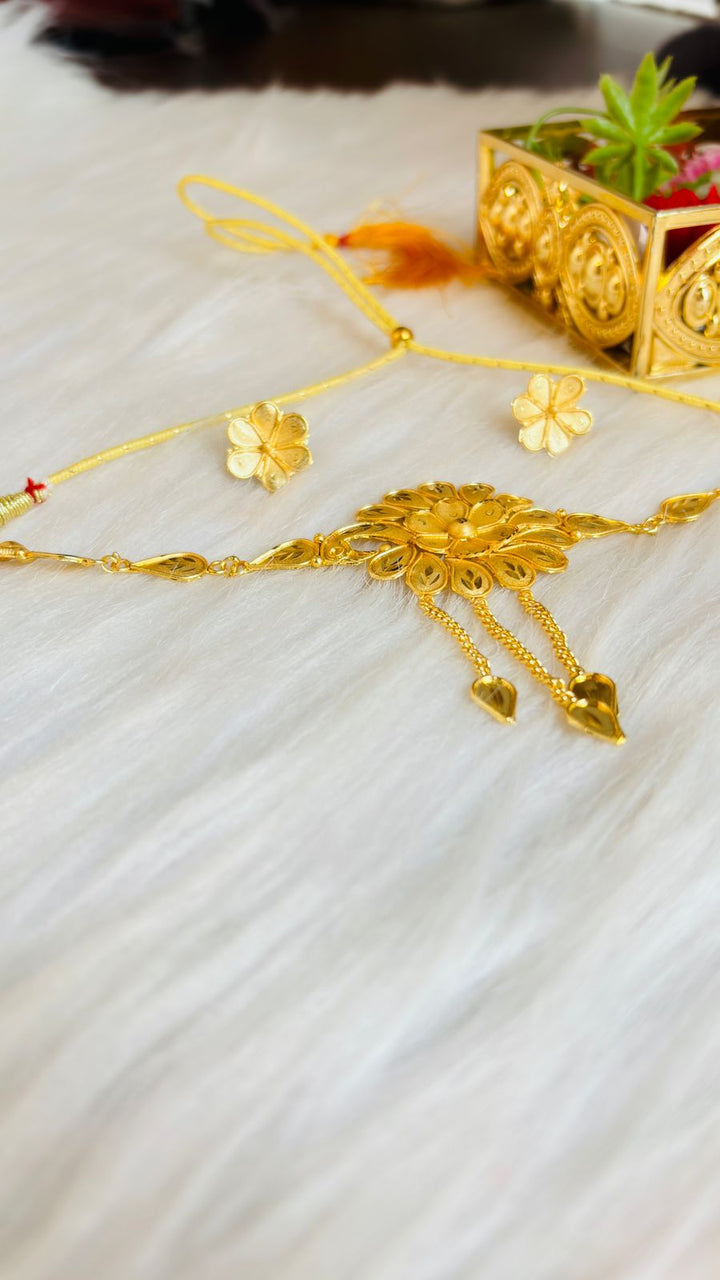 Glory Of Flower- Gold Plated Jewellery Set