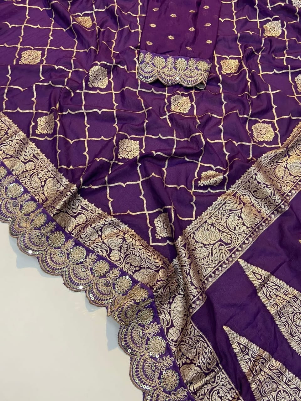 Any Day Special Crepe Georgette  Banarasi Silk Saree