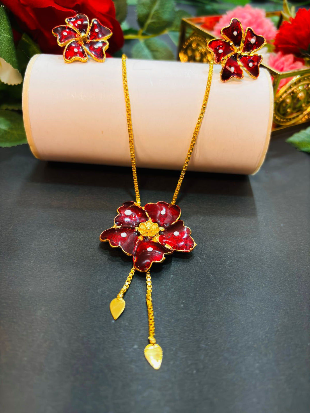 Phool- Gold Plated Necklace Set