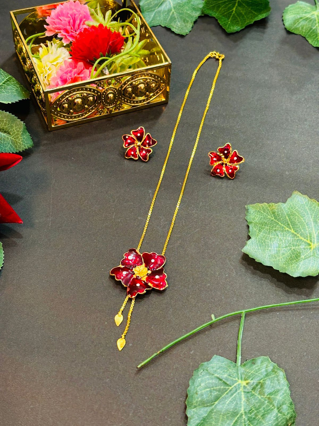 Phool- Gold Plated Necklace Set