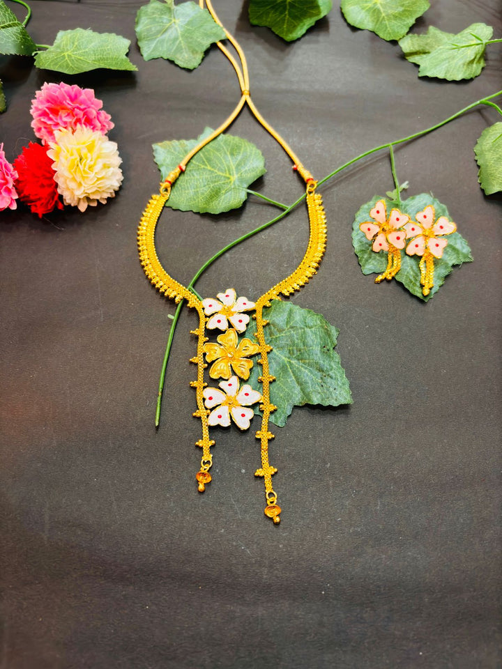 Soothing White - Floral Gold Plated Necklace Set