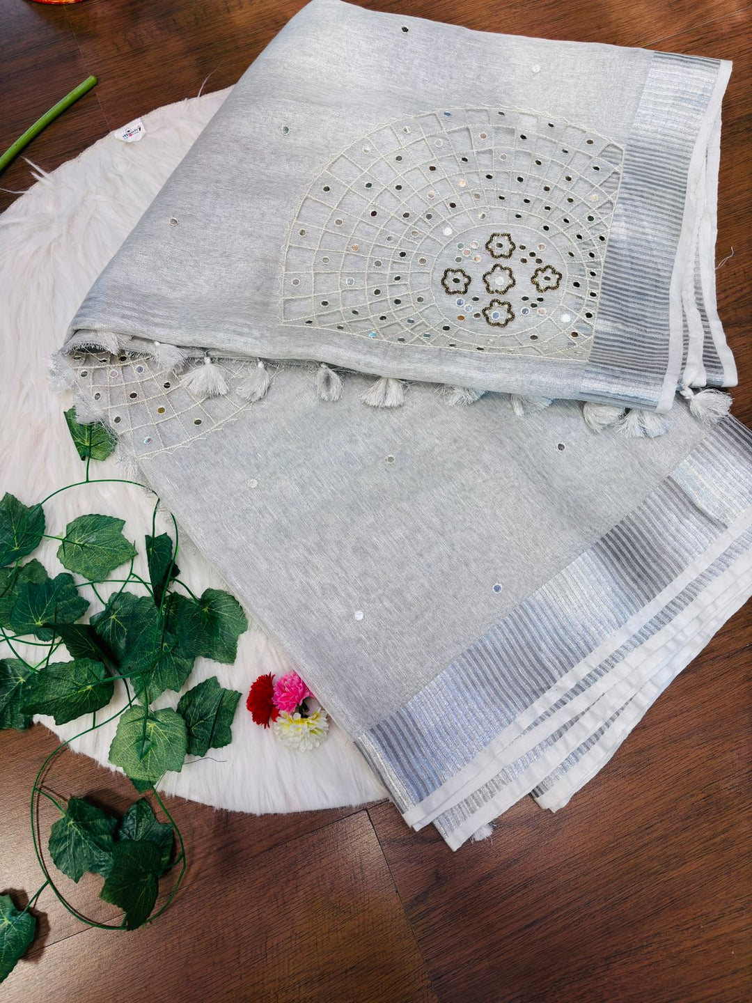 Tissue Linen Saree With Handwork