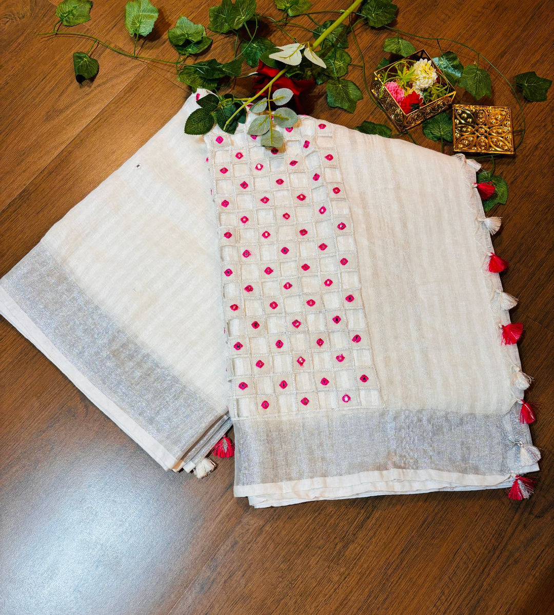 White Air - Pure  Linen Saree with Cut Work