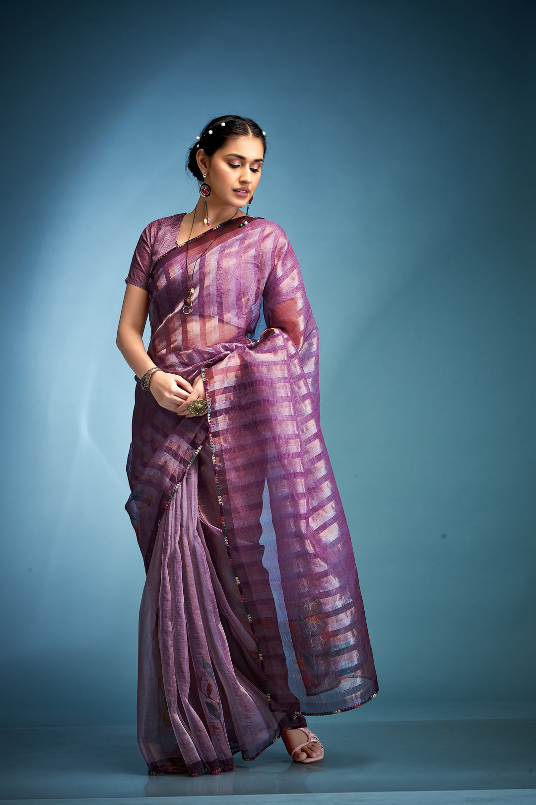 Graceful Lady Tissue Silk Saree