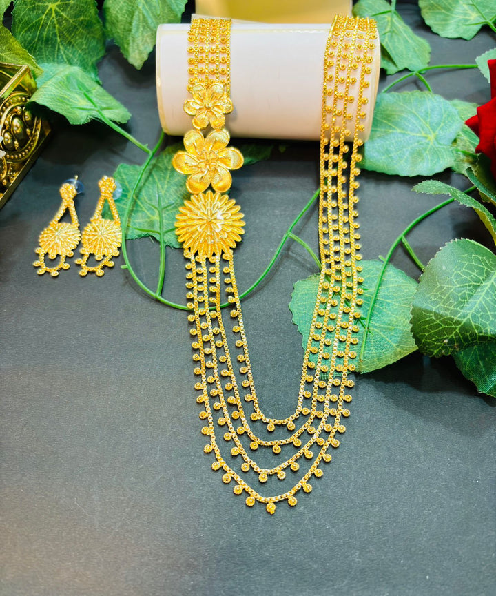 Hiranmayi Gold Plated Lahori Necklace Set