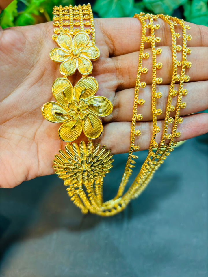 Hiranmayi Gold Plated Lahori Necklace Set