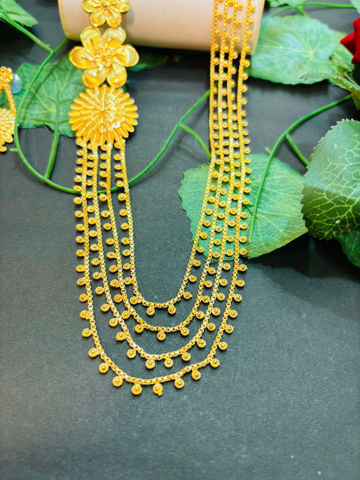 Hiranmayi Gold Plated Lahori Necklace Set